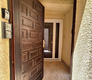 Saint-Hippolyte Appartement | Charmant T4 proche mer