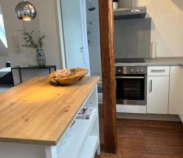 Lage Appartement | Charmante Dachgeschosswohnung in Lage