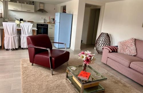Marburg Appartement | Charmante Einliegerwohnung, 3 Zimmer in ruhiger Wohnlage, 60qm, mit gemütlicher Südterrasse
