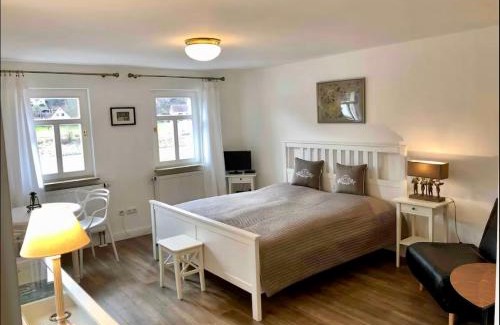 Stadt Wehlen Appartement | Charmante Ferienwohnung 1 im Schmöllerhäuschen