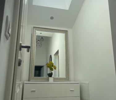 Hatting Appartement | Charmante Ferienwohnung im Herzen Tirols