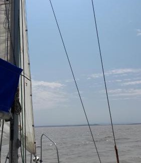 Jois Appartement | Charmante Ferienwohnung mit Segelmöglichkeit