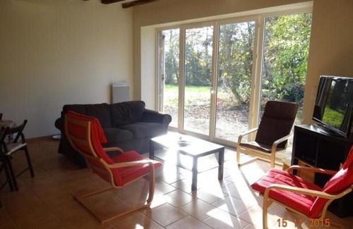 La Bazoge Maison | Charmante Ferme Rénovée avec Terrasse à 7 km du Mans, 8 Couchages, TV, Internet, Cuisine Équipée - FR-1-410-254