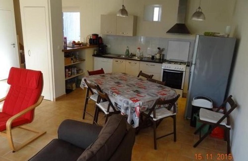 La Bazoge Maison | Charmante Ferme Rénovée avec Terrasse à 7 km du Mans, 8 Couchages, TV, Internet, Cuisine Équipée - FR-1-410-254