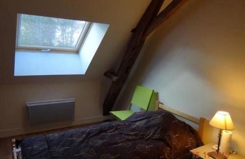 La Bazoge Maison | Charmante Ferme Rénovée avec Terrasse à 7 km du Mans, 8 Couchages, TV, Internet, Cuisine Équipée - FR-1-410-254