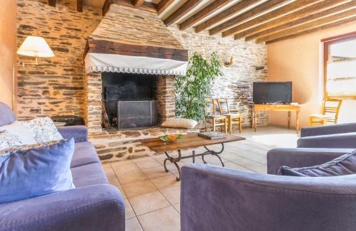Moisdon-la-Riviere Maison | Charmante longère 3 chambres avec jardin clos, proche de Nantes, idéale pour familles et détente - FR-1-306-896