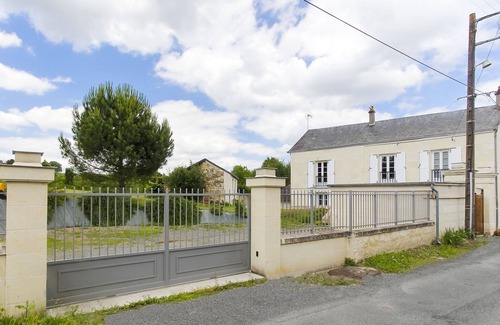 Fontevraud-l'Abbaye Maison | Maison meublée 3 chambres –Idéale pour mobilité professionnelle, stage, vacances