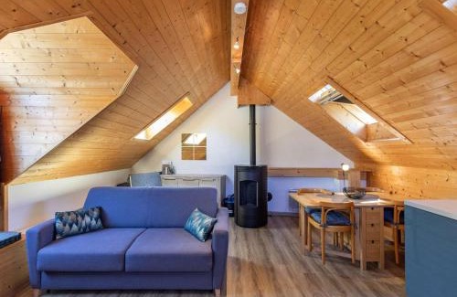 Luz-Saint-Sauveur Maison | Charmante maison de village à Luz-Saint-Sauveur, 4 pers., proche pistes, poêle à bois, parking. - FR-1-402-141