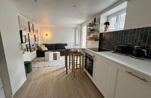 Pacy-sur-Eure Maison | Charmante Maison avec Jardin Privé - PACY SUR EURE