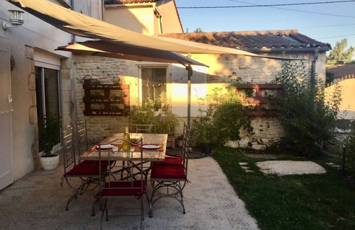 Verines Villa | Charmante Maison de Campagne 20 mns Bord de mer