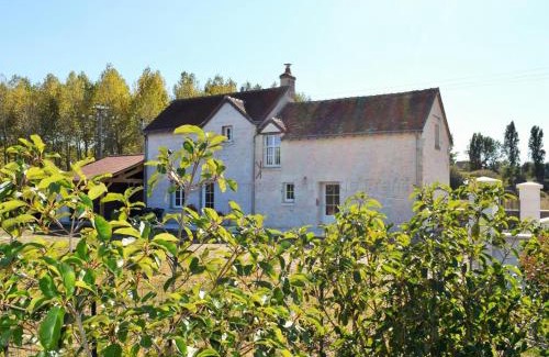 Rilly-sur-Vienne Maison | Charmante maison avec piscine et grand jardin en Touraine, proche châteaux de la Loire et Futuroscope - FR-1-381-481