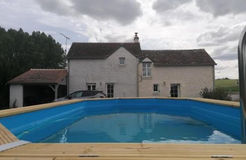 Rilly-sur-Vienne Maison | Charmante maison avec piscine et grand jardin en Touraine, proche châteaux de la Loire et Futuroscope - FR-1-381-481