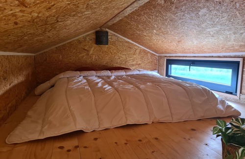 Cerisy-la-Foret Maison | Charmante Tiny House dans un camping à la ferme