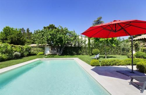 Eygalieres Maison | Charmante Villa à Eygalière avec Piscine, Jardin Arboré et Climatisation - FR-1-599-19