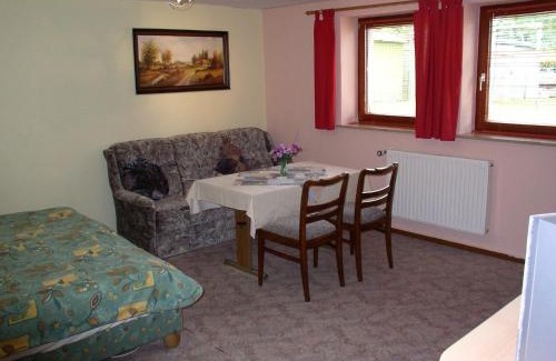 Kroepelin Appartement | Charmantes Apartment in Jennewitz, in Ostseenähe