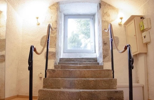 Royat Appartement | Charme rare sous les voûtes accommodation in Royat