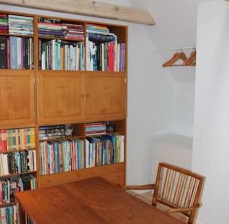 Espergaerde Appartement | Charmerende anneks tæt på strand