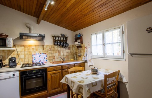 Saint-Marcel-du-Perigord Cottage | Maison de campagne avec jardin, proche de Lalinde, cheminée, idéal pour découvrir le Périgord