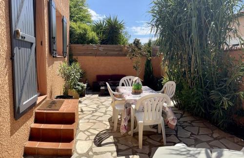 Villelongue-de-la-Salanque Maison | Charming mediterranean house