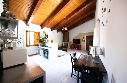 Roquefort-des-Corbieres Villa | CHARMANTE VILLA DANS VILLAGE DES CORBIERES MARITIME A 7 KM DE LA PLAGE