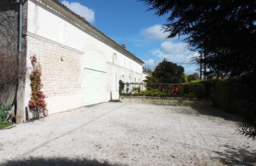 Saint-Ciers-sur-Gironde Maison | charmante longère girondine