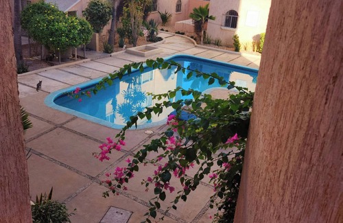 Ampliacion Juarez Copropriété | Charming 1-bedroom Cabo condo, walkable, WiFi, AC, near beaches and nightlife!