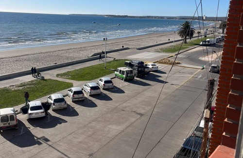 Puerto Madryn Appartement | Charming 1-bedroom apartment in beautiful Puerto Madryn with WiFi