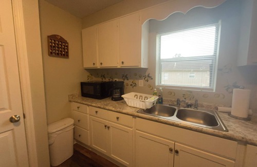 Valdosta Appartement | Charming 1-bedroom 2 Queen Bed,1 sofa bed Apartment in Valdosta!