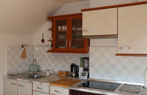 Lesce Appartement | Charming 1-bedroom apartment in peaceful town Lesce. 20min drive to lake Bled