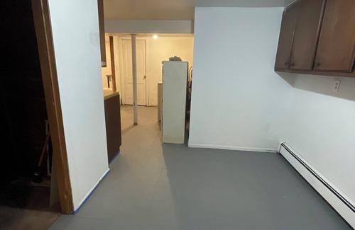 Dix Hills Appartement | Charming 1-bedroom apartment in Dix Hills with AC, WiFi, fitness room, ping pong
