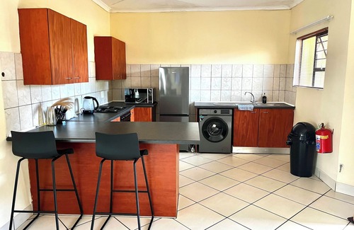 Polokwane Appartement | Charming 1-bedroom apartment in pleasant Polokwane with WiFi