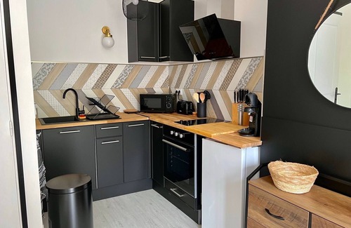 Saint-Martin-du-Littoral Appartement | Charming 1-bedroom apartment in cool Le Havre with WiFi