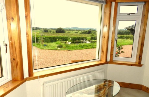 Dumfries Appartement | Charming 1-bedroom apartment in fantastic Dumfries with WiFi stunning views