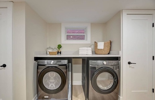 Petworth Maison | Charming 1-bedroom basement with private entrance near Petworth metro