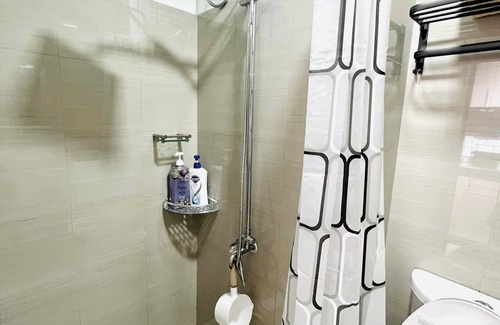 Tambo Copropriété | Charming 1-bedroom condo with AC and WiFi in delightful Pasay