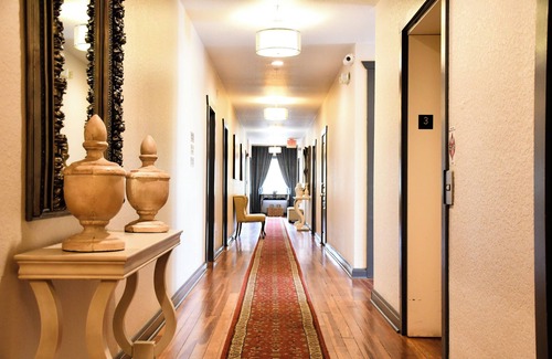 DeLand Hôtel | Charming 1-bedroom hotel with WiFi, AC in wonderful DeLand