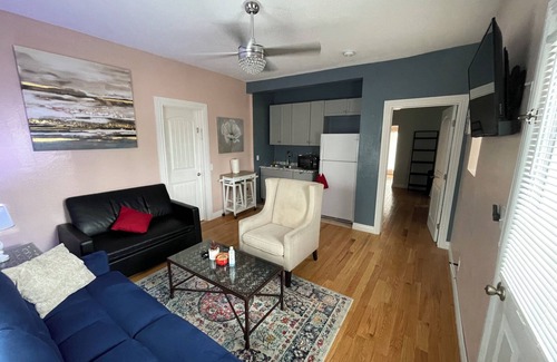 Governmental Mall Maison | Charming 1-bedroom house with WiFi - Unit #2