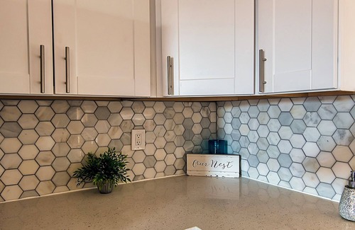 F. Q. Story Maison | Charming 1-bedroom house in delightful Phoenix with WiFi, AC