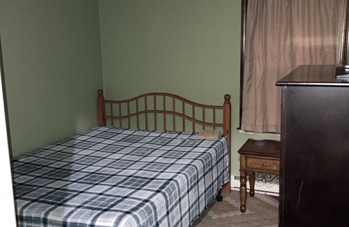 Saco Maison | Charming 1-bedroom in Saco with WiFi n laundry .this is for traveling nurses
