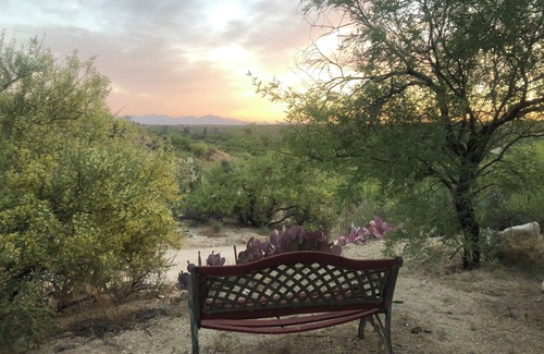 Catalina Maison | Charming 1-bedroom mobile home with AC, WiFi in delightful Tucson