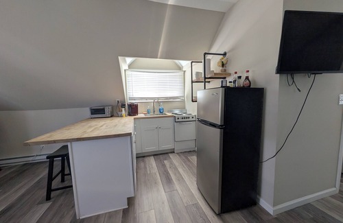 East Norriton Appartement | Charming 1-Bedroom, Pet Friendly, Apartment WiFi, AC in a Great Location!