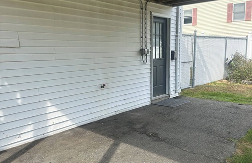 Saugus Maison | Charming 1-bedroom suite in Saugus with WiFi