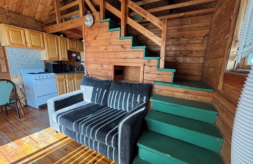 Plattsburgh Cabine | Charming 1 bedroom rustic cabin with WiFi, AC at Plattsburgh RV Park