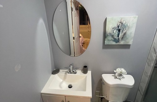Tamarac Maison | Charming 1-bedroom with private entrance Tamarac.