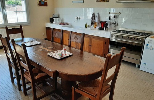 Roches-Bettaincourt Cottage | Gîte tout inclus avec parc, proche de Joinville, pour 10 personnes et activités variées