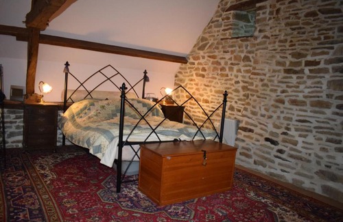 Saint-Pierre-Maubant-du-Bocage Maison | Charming 17th Century Normandy Longere in Valdallière, Calvados