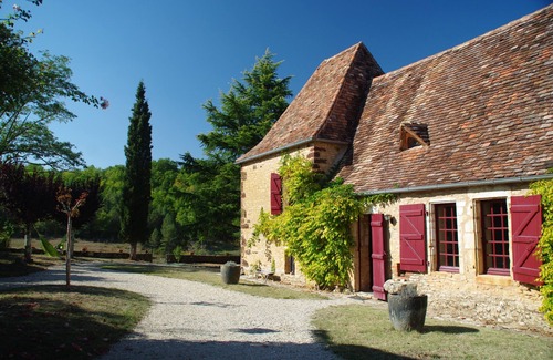 Urval Maison | Maison de charme périgourdine du 17ème siècle son Pigeonnier sa Piscine à Urval.