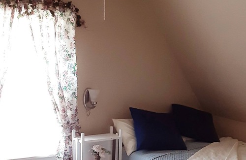 Morris Maison | Charming 1800's Gingerbread Style Home