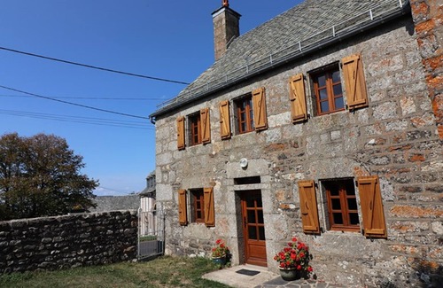 La Trinitat Cottage | Maison de caractère, 5pers, cheminée, ski, proche Laguiole - Animaux acceptés
