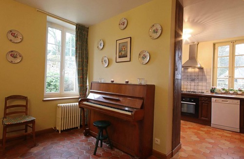 Le Grais Cottage | Charmante Maison dans Aile de Château du 18ème avec Jardin et Proximité Étangs, Forêt, Loisirs